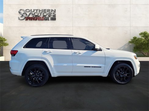 Used 2021 Jeep Grand Cherokee Laredo X image 6