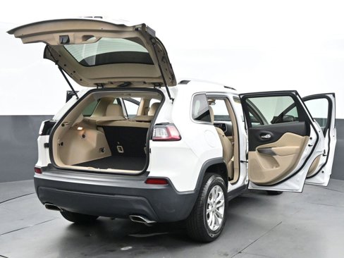 Used 2019 Jeep Cherokee Latitude w/ Popular Appearance Group image 40