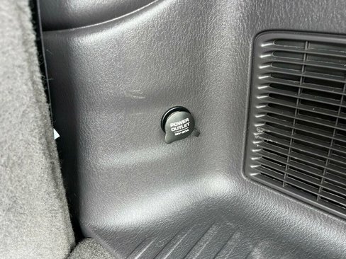Used 2000 Dodge Durango 4WD image 40
