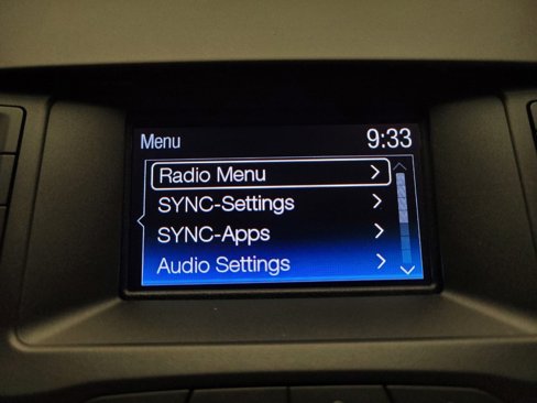Used 2017 Ford Edge SE image 25