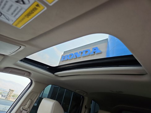 Used 2018 Honda CR-V Touring image 12