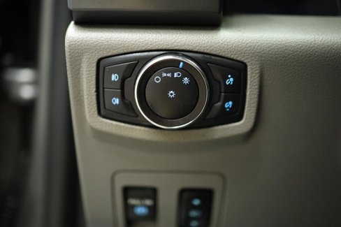 Used 2018 Ford F150 XLT w/ Equipment Group 302A Luxury image 36
