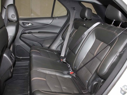 Used 2023 Chevrolet Equinox Premier image 18