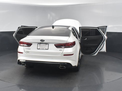 Used 2020 Kia Optima Premium image 27