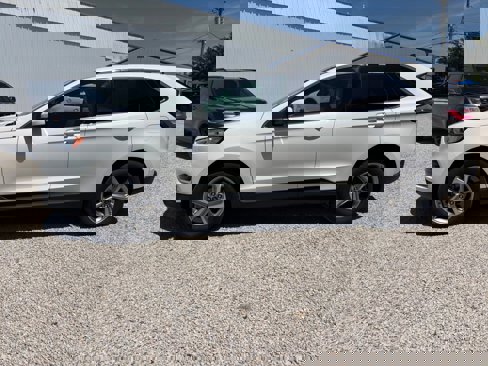 Certified 2021 Ford Edge SEL w/ Convenience Package image 11