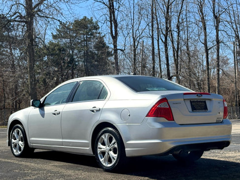 Used 2012 Ford Fusion SE image 6