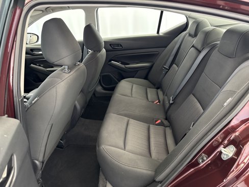 Used 2023 Nissan Altima 2.5 SV image 16