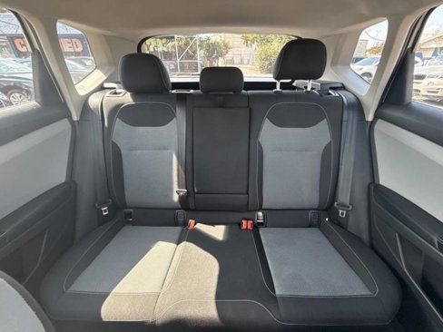 Used 2022 Volkswagen Taos S image 29