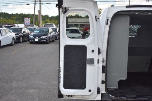Used 2018 Nissan NV200 S w/ Cruise Control Package image 38