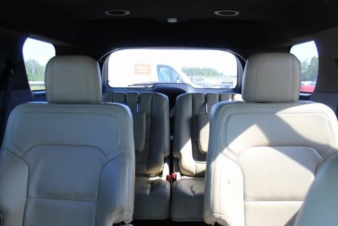 Used 2016 Ford Explorer Limited w/ Equipment Group 301A image 28