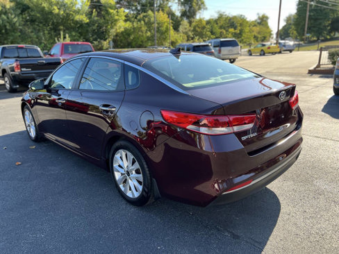 Used 2018 Kia Optima LX w/ 17" Alloy Wheels Package image 7