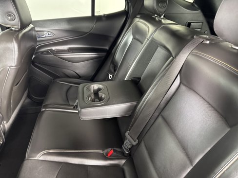 Used 2018 Chevrolet Equinox Premier image 31