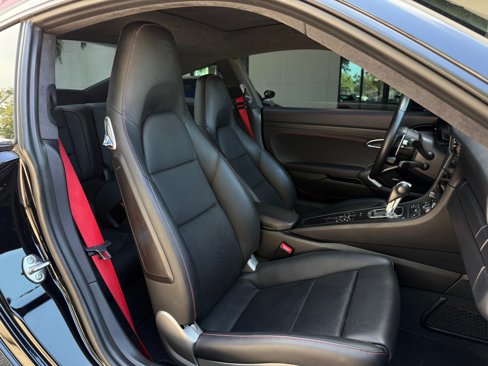 Used 2017 Porsche 911 Carrera 4S image 29