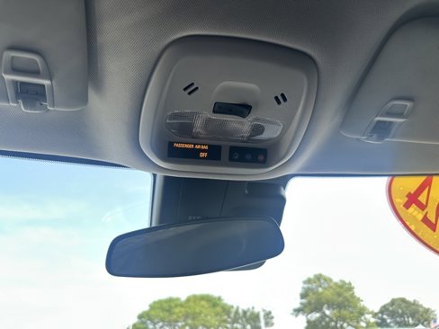 Used 2024 Chevrolet Trax LT image 28