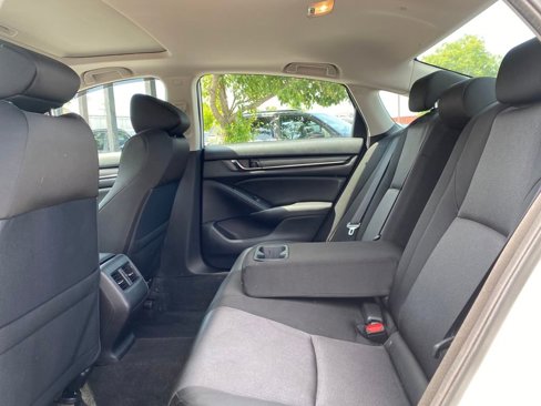 Used 2020 Honda Accord EX image 22
