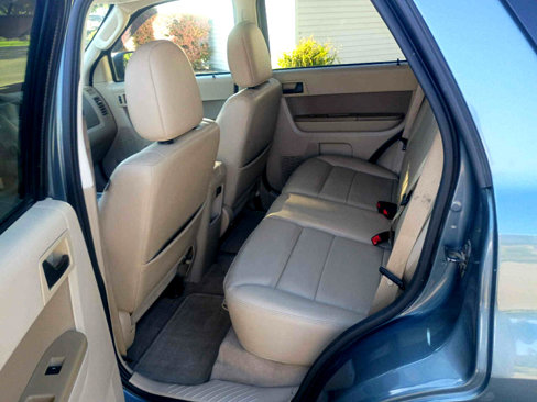 Used 2011 Ford Escape XLT w/ 203A Rapid Spec Order Code image 10
