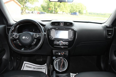 Used 2018 Kia Soul ! image 24