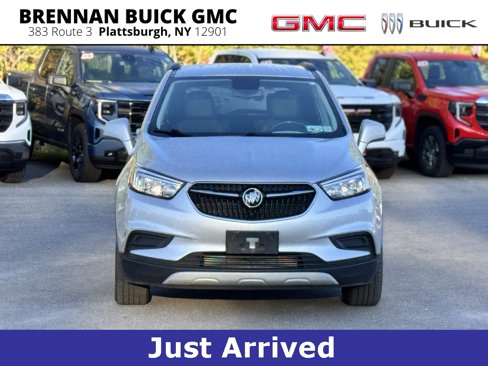 Used 2022 Buick Encore Preferred image 8