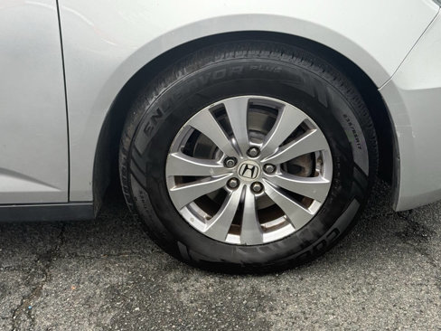 Used 2014 Honda Odyssey EX image 11