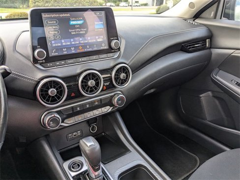 Used 2022 Nissan Sentra SV image 23