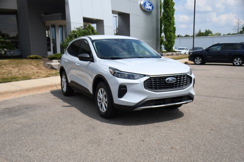 New 2025 Ford Escape Active image 9