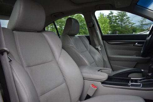 Used 2012 Acura TL w/ Technology Package image 71