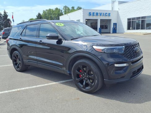 Used 2022 Ford Explorer ST w/ ST Street Pack image 3