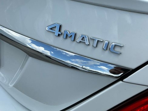 Used 2018 Mercedes-Benz C 300 4MATIC Sedan image 10