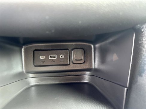 Used 2024 Chevrolet Equinox LT image 15