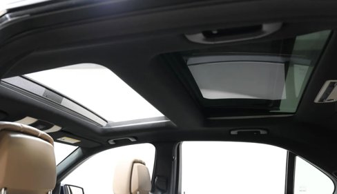 Used 2016 Mercedes-Benz E 350 Sedan image 11