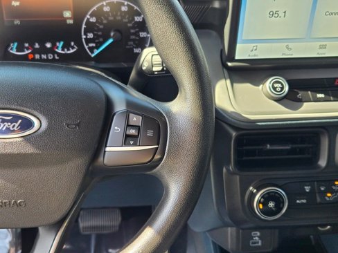 Used 2022 Ford Maverick XL image 30