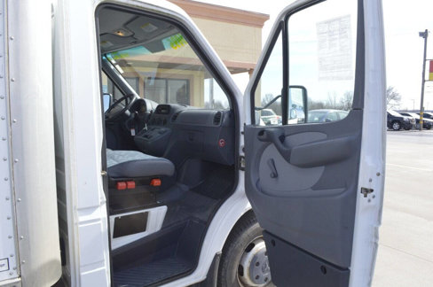 Used 2005 Dodge Sprinter 3500 w/ Maintenance Group image 19