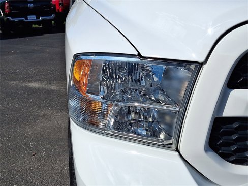 Used 2019 RAM 1500 Express w/ Express Value Package image 9