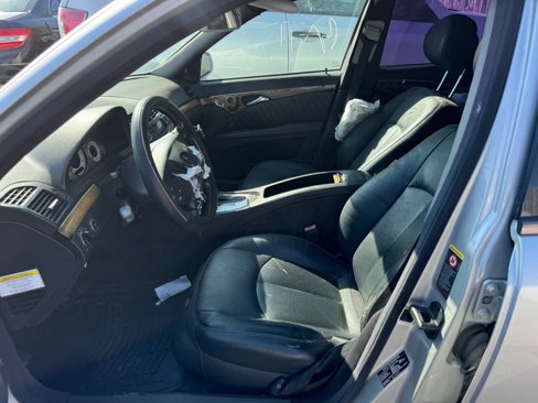 Used 2005 Mercedes-Benz E 500 Sedan image 5