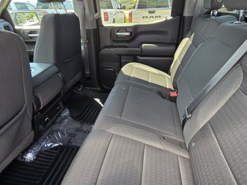 Used 2022 Chevrolet Silverado 1500 Custom image 12