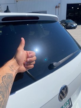Certified 2020 Volkswagen Tiguan SE image 13
