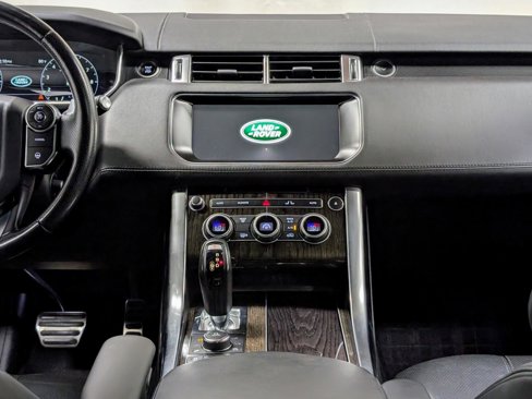 Used 2017 Land Rover Range Rover Sport image 25