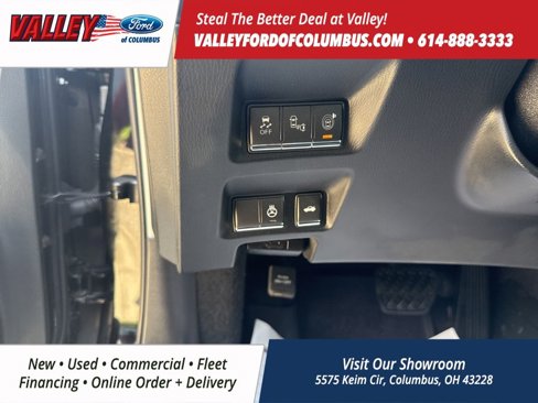 Used 2016 INFINITI Q70 3.7 w/ Technology Package image 12