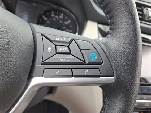 Used 2022 Nissan Rogue Sport SV w/ Technology Package image 23