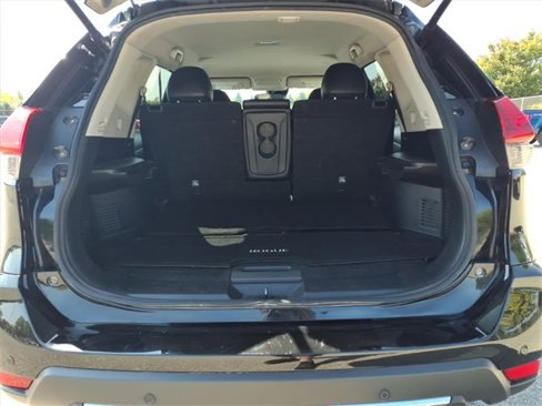 Used 2019 Nissan Rogue SL image 6