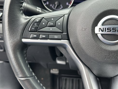 Used 2022 Nissan Sentra SV image 24