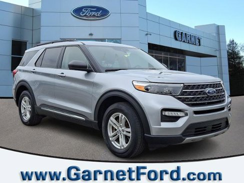 Certified 2022 Ford Explorer XLT w/ Equipment Group 202A image 1