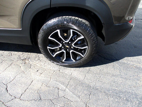 Used 2021 Chevrolet TrailBlazer ACTIV w/ Sun and Liftgate Package image 15