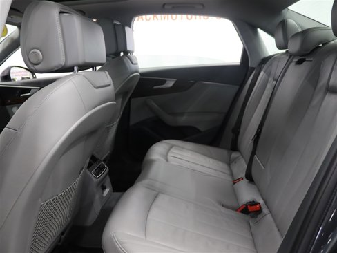 Used 2019 Audi A4 2.0T Premium w/ Convenience Package image 10