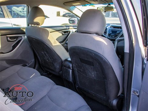 Used 2016 Hyundai Elantra SE image 14