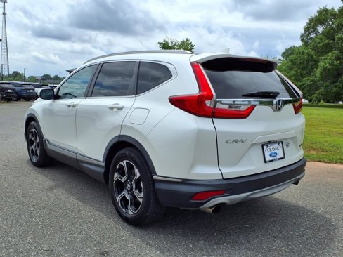 Used 2018 Honda CR-V Touring image 17