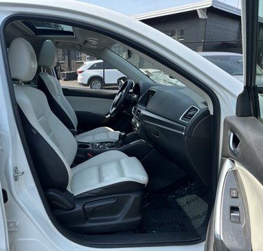 Used 2016 MAZDA CX-5 Grand Touring image 9