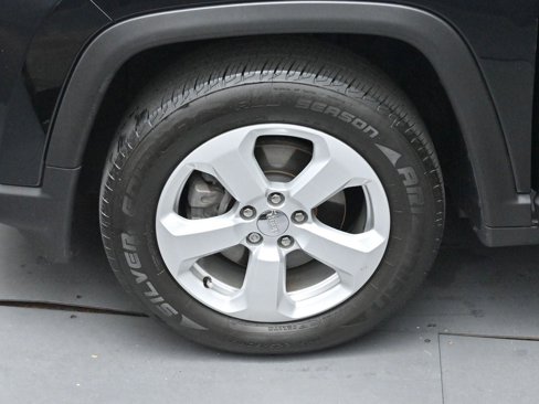 Used 2019 Jeep Compass Latitude w/ Popular Equipment Group image 27