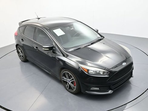 Used 2018 Ford Focus ST image 28