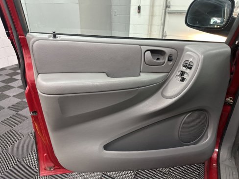 Used 2007 Dodge Grand Caravan SE image 18